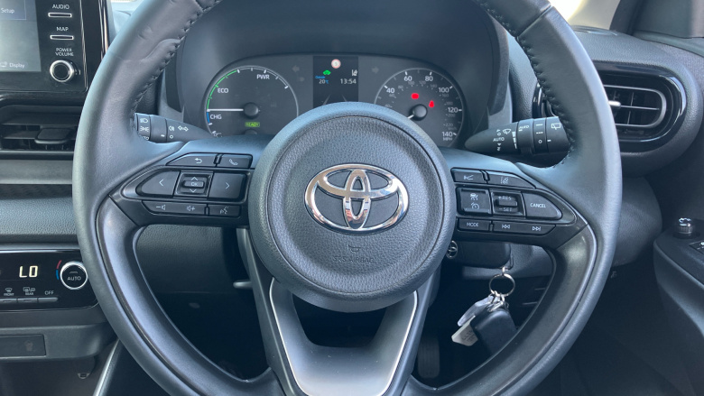 Toyota Yaris 1.5 Hybrid Icon 5dr CVT Hybrid Hatchback